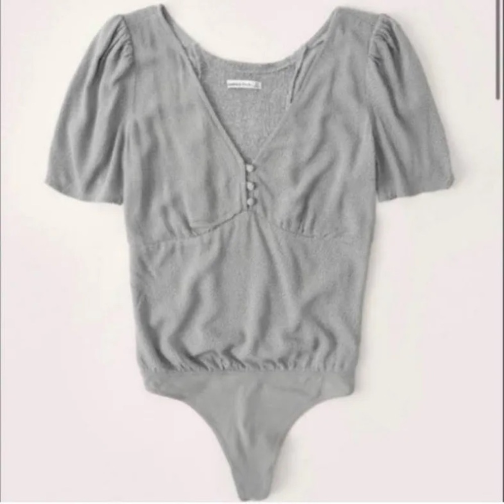 Abercrombie & Fitch Sage Polka Dot Puff Sleeve Body Suit Size Small